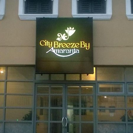 City Breeze By Amaranta Коломбо Экстерьер фото